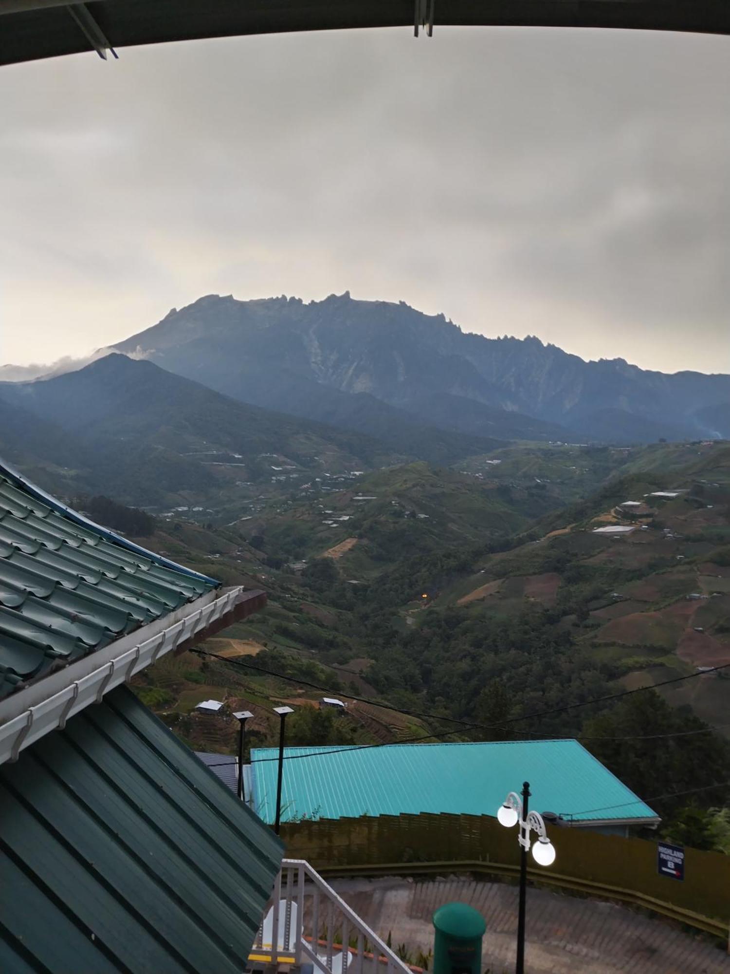 Highland Homestay Kundasang Ranau Exterior photo